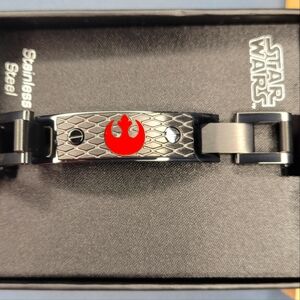 Star Wars Red Rebel Alliance Symbol Black Link ID Bracelet
